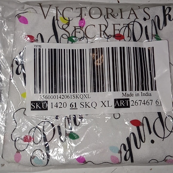 Victoria Secret PINK- No-Show/Seamless Logo Holiday lights Thong Style Panty-XL - Picture 4 of 4